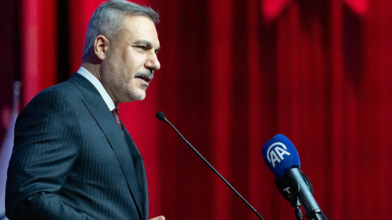 Hakan Fidan’dan Viyana’da Dış Politika Vurgusu: Çifte Standartları Eleştirdi