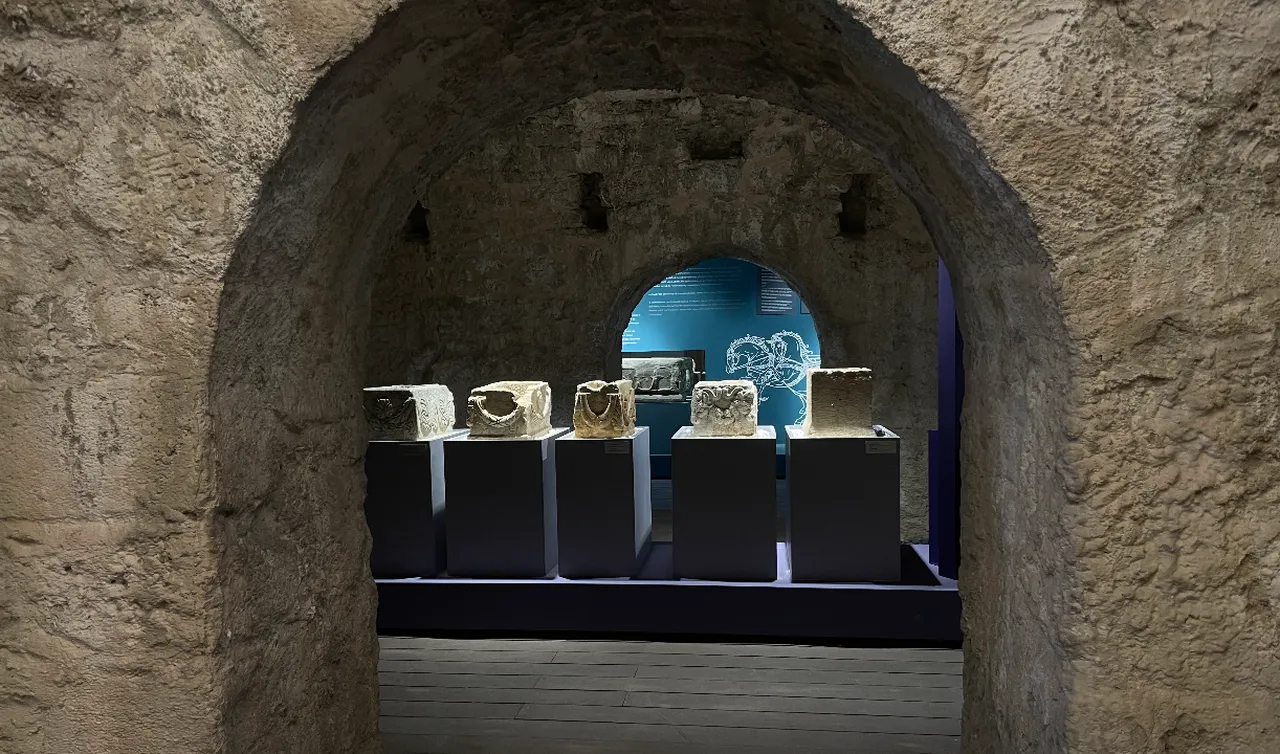 Side Antik Kenti’nde Tarihi Hastane Yapısı Yeniden Açıldı