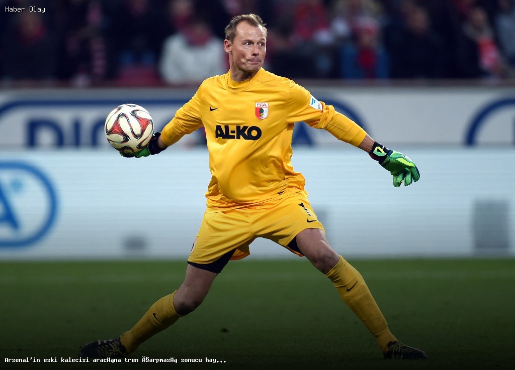 Eski Arsenal Kalecisi Trenin Çarpması Sonucu Hayatını Kaybetti