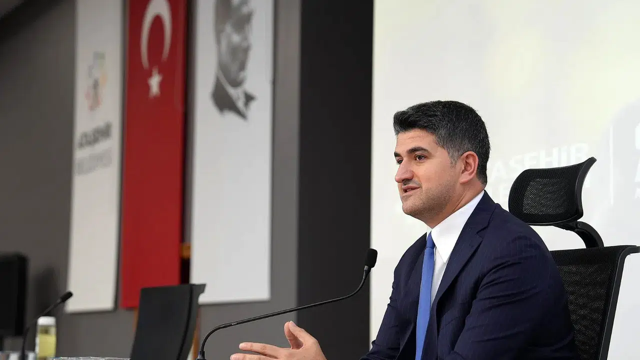 Ataşehir Belediye Başkanı Onursal Adıgüzel Neden Görevden Uzaklaştırıldı?