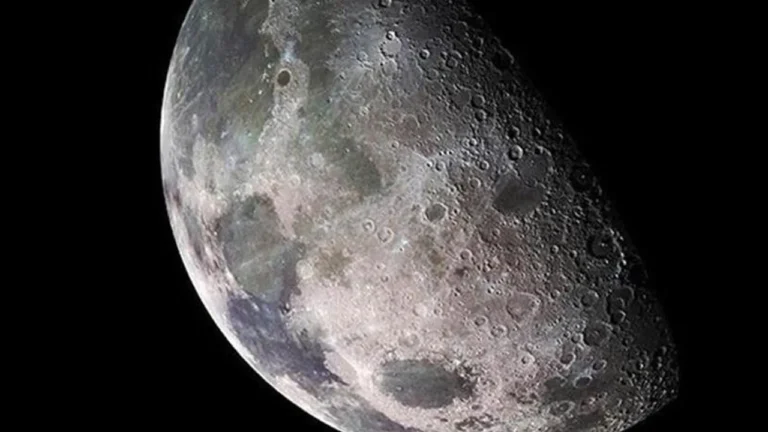 Ay’da Keşfedilen İki Yeni Mineral Hakkında Bilgiler