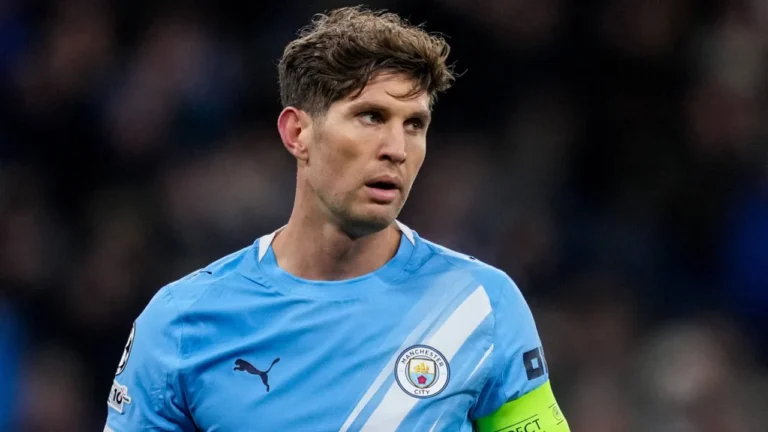 John Stones Manchester City’den ayrılıyor: Kariyerine veda