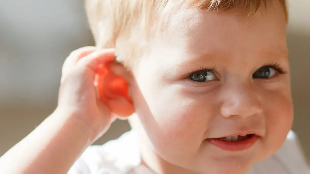 Çocuklarda Kulak Ağrısının Belirtileri ve Önemi