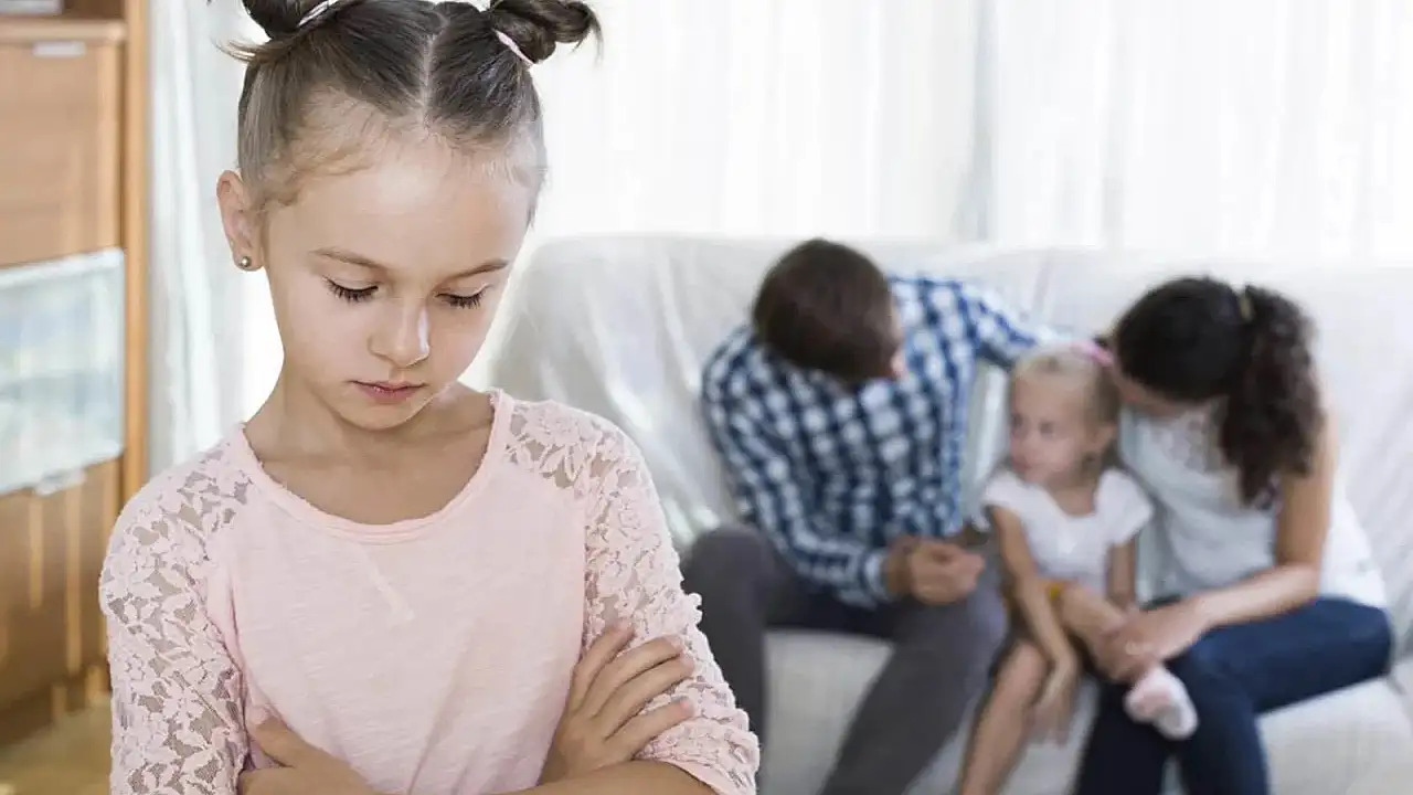 Kıskançlık Nedenleri ve Çocukluk Deneyimlerinin Rolü