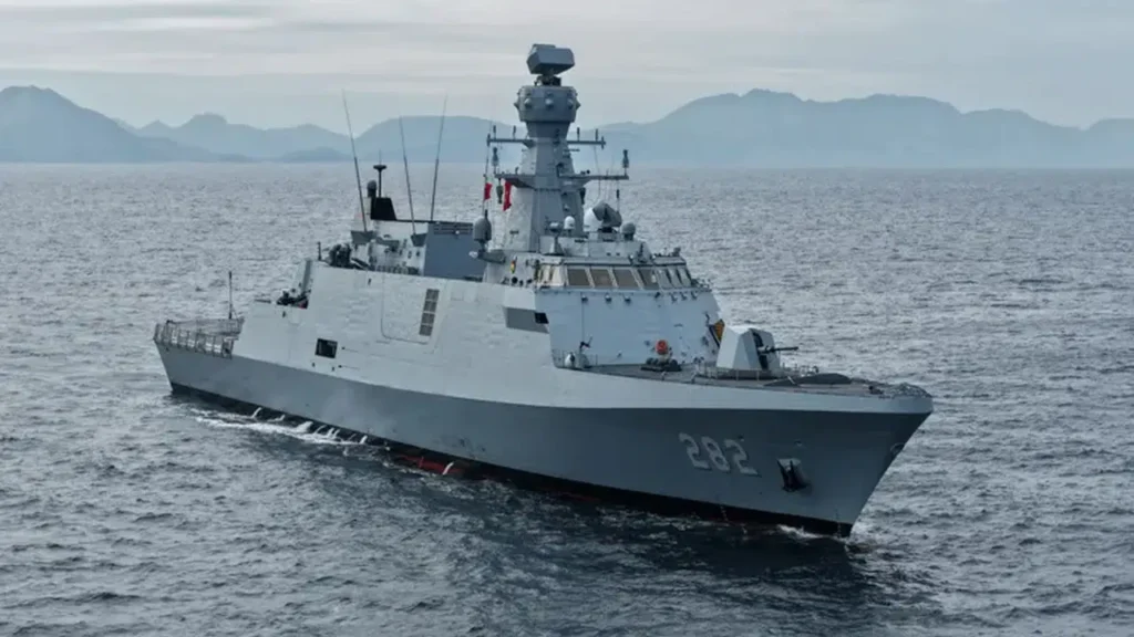 Pakistan Donanması’nda Yeni Dönem: PNS Khaibar Hizmete Girdi