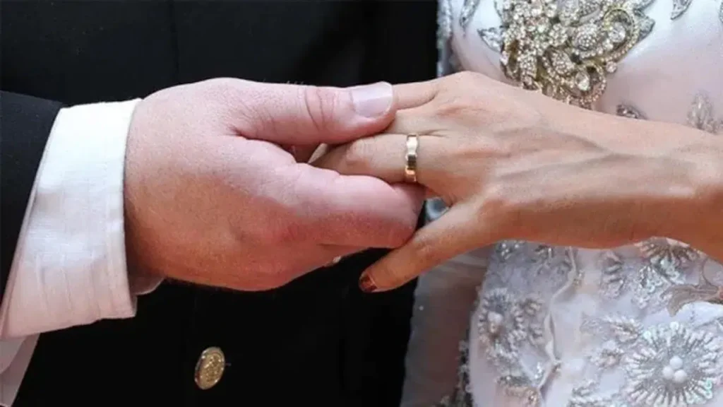 Deprem Bölgesinde 27 Bin Çift Evlendi!