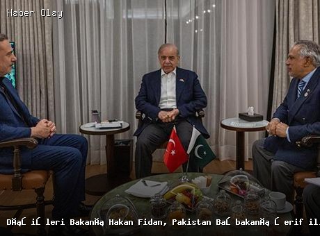 Dışişleri Bakanı Hakan Fidan, Pakistan Başbakanı ile Görüştü