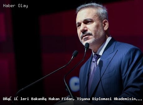 Dışişleri Bakanı Hakan Fidan Viyana Diplomasi Akademisinde Konuştu
