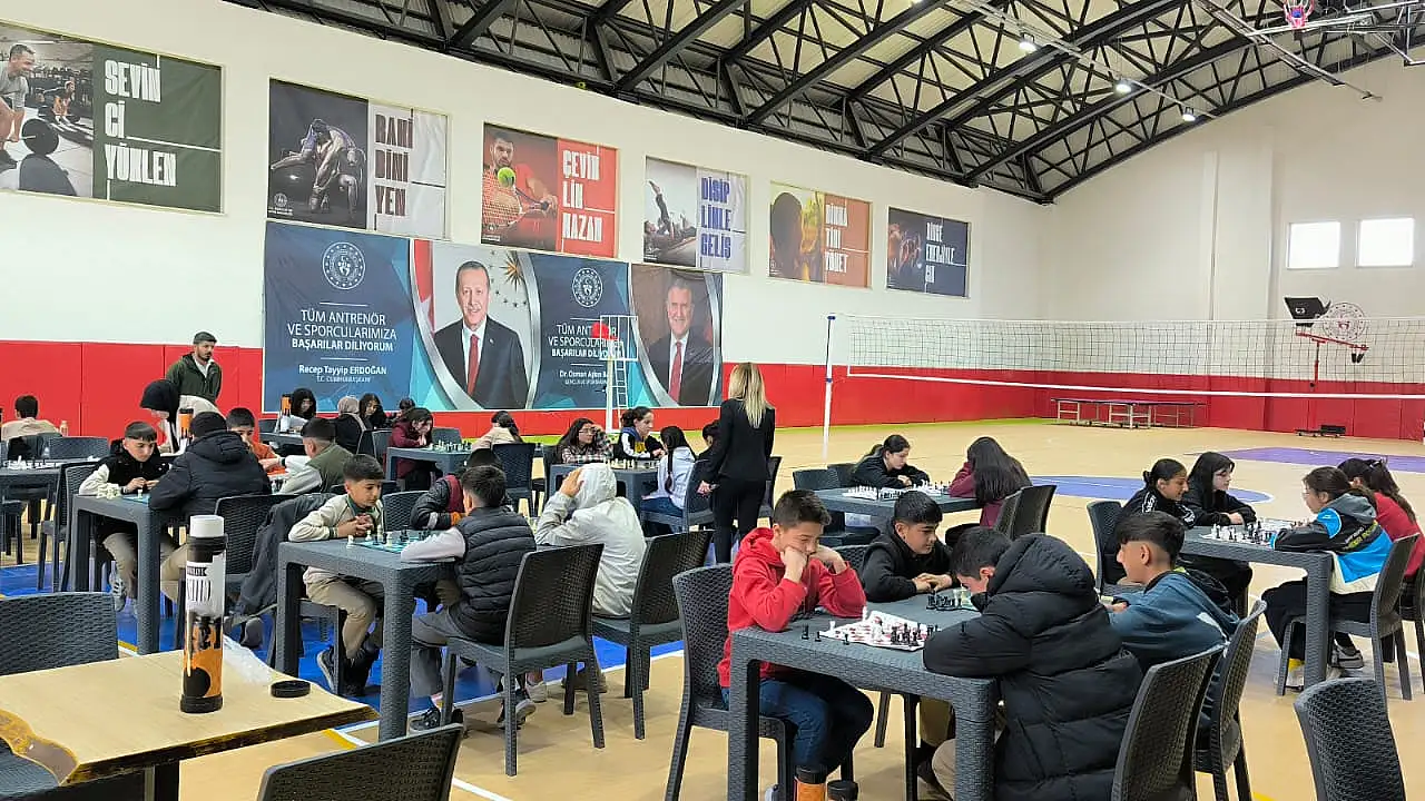 Doğubayazıt’ta 23 Nisan Satranç Turnuvası Neden Bu Kadar İlgi Gördü?