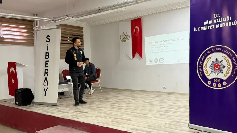 Doğubayazıt’ta 700 Öğrenciye Siber Güvenlik Eğitimi Verildi