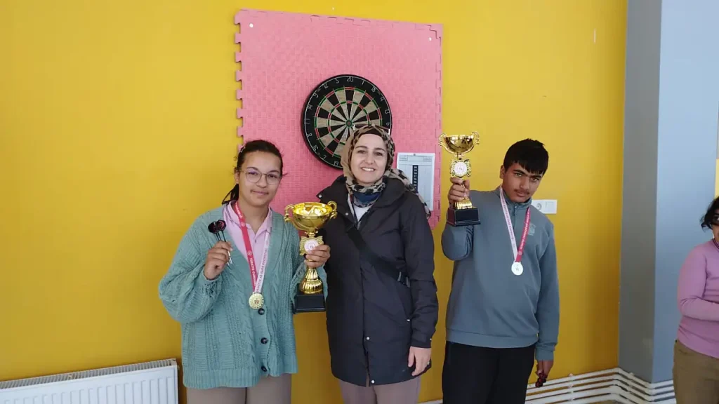 Doğubayazıt’ta Dart ve Bocce Müsabakalarının Finali Heyecanla Tamamlandı