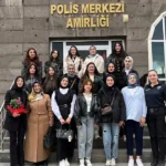 Doğubayazıt’ta öğrencilerden polis haftasında anlamlı ziyaret