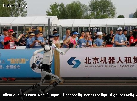 Çin’de İnsansı Robotlar Maratonda Rekor Kırdı