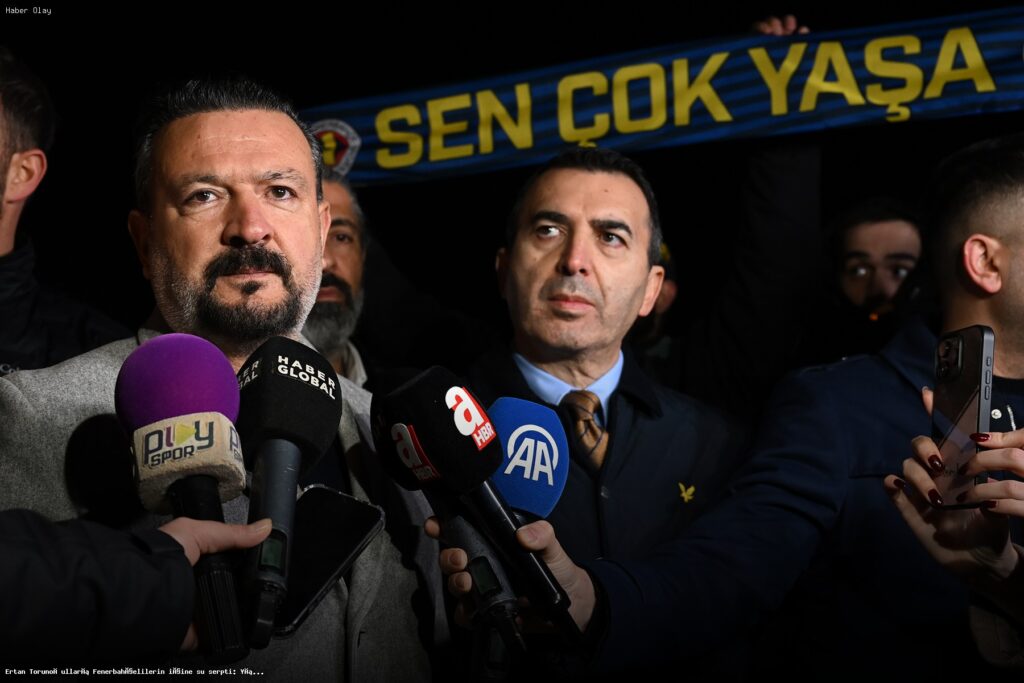 Fenerbahçe’nin Yıldız İsimleri Derbide Saha Alacak mı?