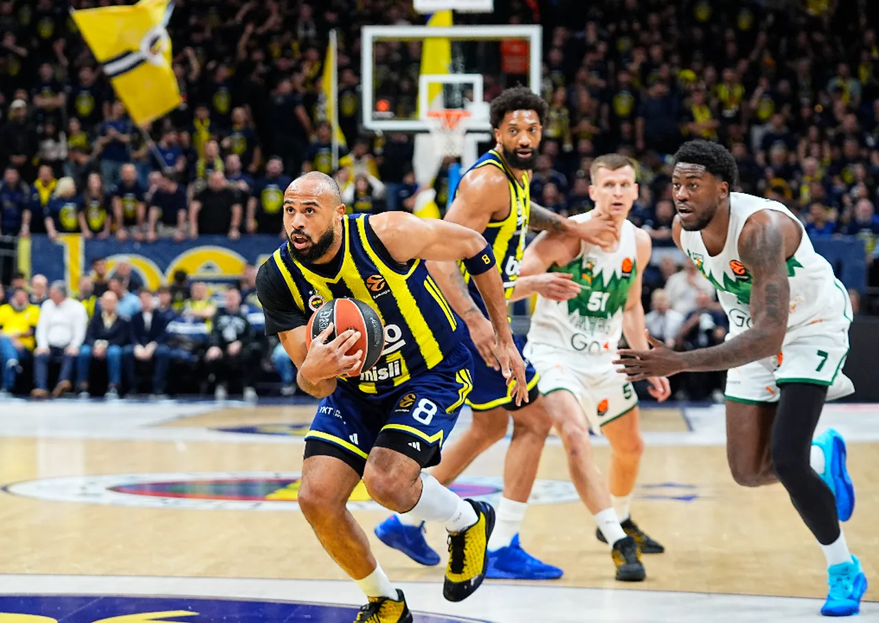 Fenerbahçe Beko, Final Four’a Bir Adım Daha Yaklaştı