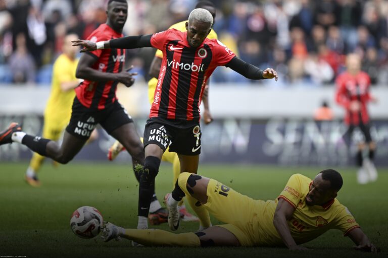 Galatasaray Maçında Onyekuru’nun Durumu Ne Olacak?