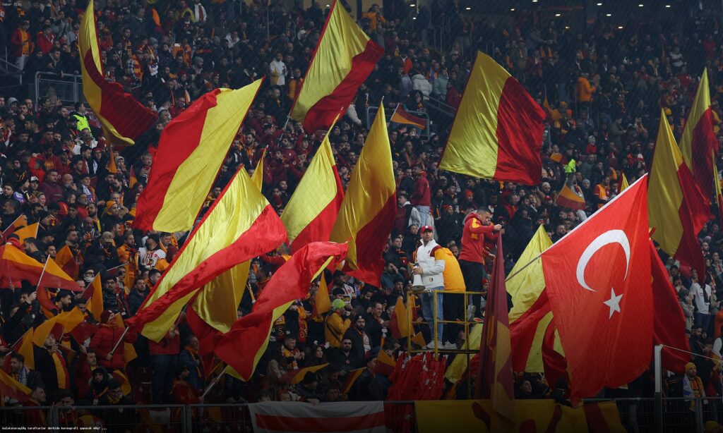 Galatasaray Taraftarları Derbide Koreografi Yapacak mı?