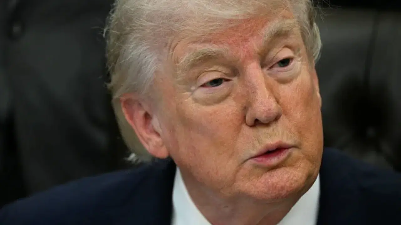 Trump’ın Açıklamaları Hürmüz Boğazı’nı Kilitledi! Neden Önemli?