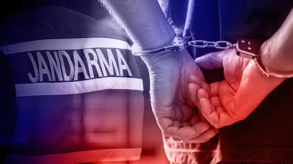 Jandarma’dan Yasa Dışı Silah Ticaretine Şok Baskın!