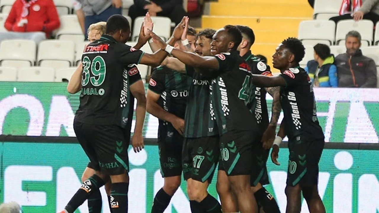 Konyaspor, Antalyaspor’u Deplasmanda 2-0 Geçti