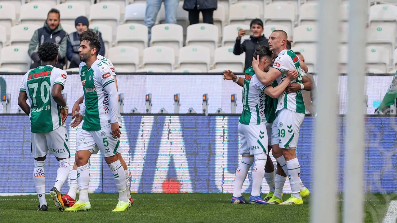 Konyaspor, Fatih Karagümrük’ü 3-0 ile geçti
