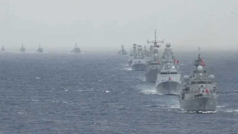 Mavi Vatan Tatbikatı’nda Başarı: TCG Anadolu Hedefi Vurdu