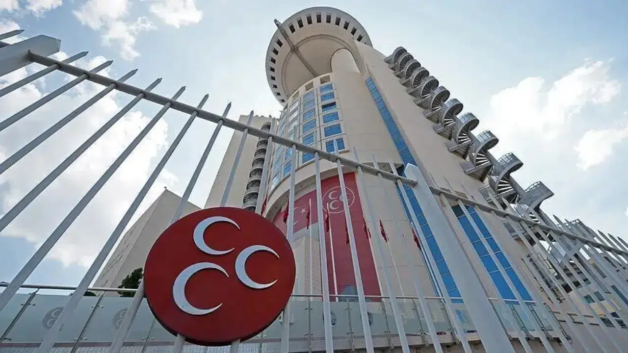 MHP Gaziantep’te Teşkilat Feshedildi! Yeni Başkan Kim?