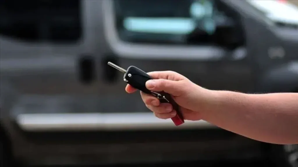 Milyonlarca engelliye müjde: ÖTV’siz araç alımında ‘ehliyet’ şartı tarih oldu!