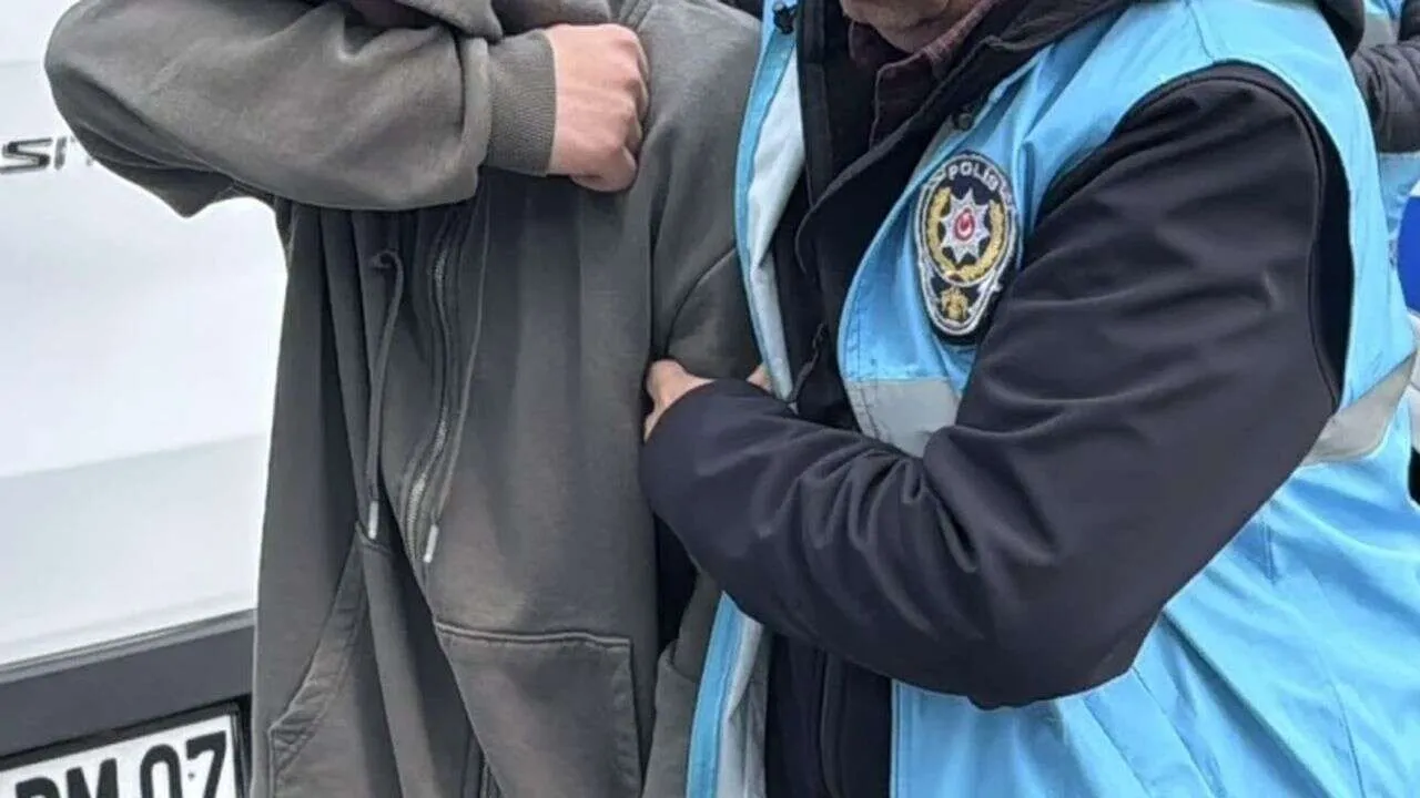 İzmir’de okul saldırısı planlayan 8 öğrenci yakalandı