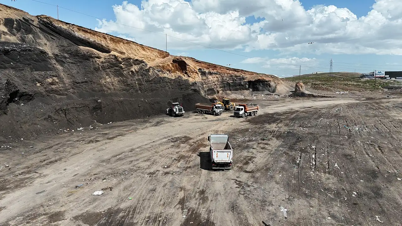 Patnos’ta Eski Çöplük Alanı Modern Parka Dönüşüyor