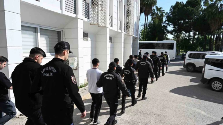 Mersin’de 120 Kişiyi Mağdur Eden Dolandırıcılık Çetesi Çökertildi