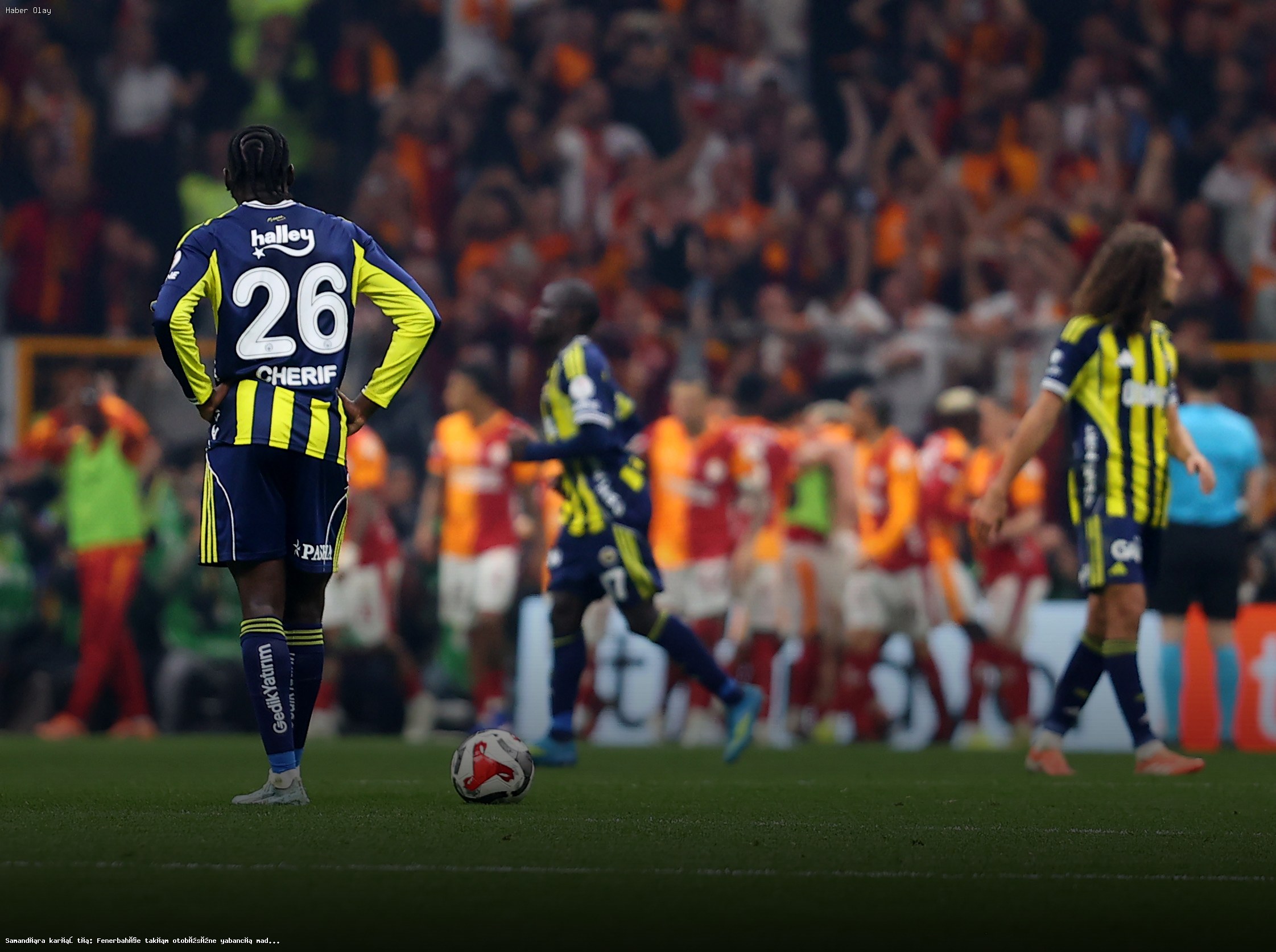 Fenerbahçe Takım Otobüsüne Atılan Yabancı Madde Şok Etti