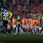 Samandıra karıştı: Fenerbahçe takım otobüsüne yabancı madde atıldı