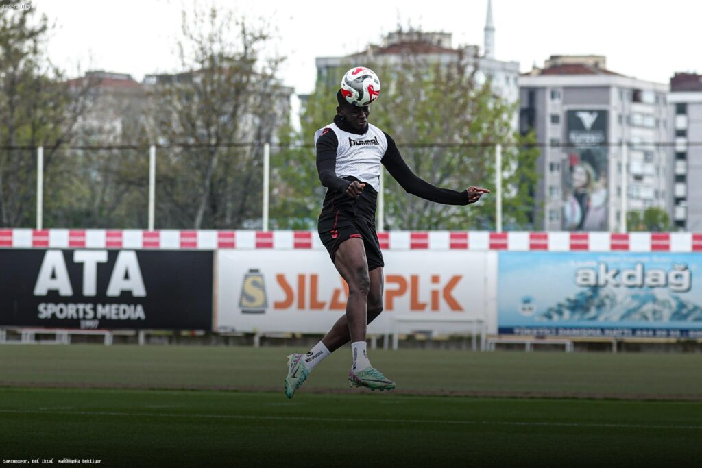 Samsunspor, Beşiktaş Maçına Hazırlanıyor: Neler Bekleniyor?