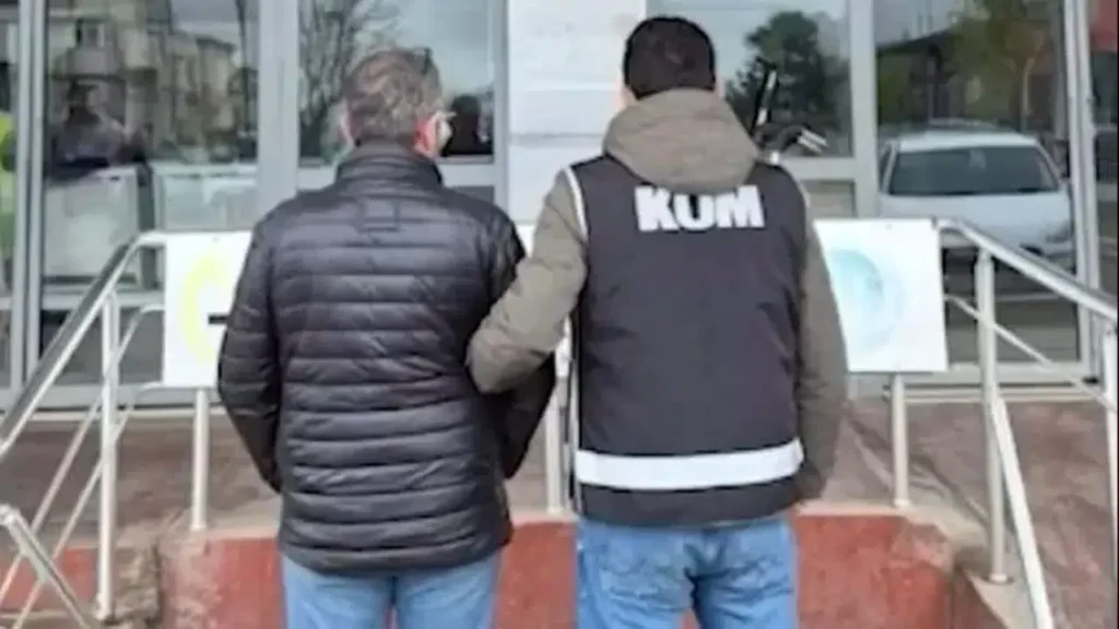 Sokaklarda firari avı… Emniyet düğmeye bastı: 278 şahıs adalete teslim edildi!