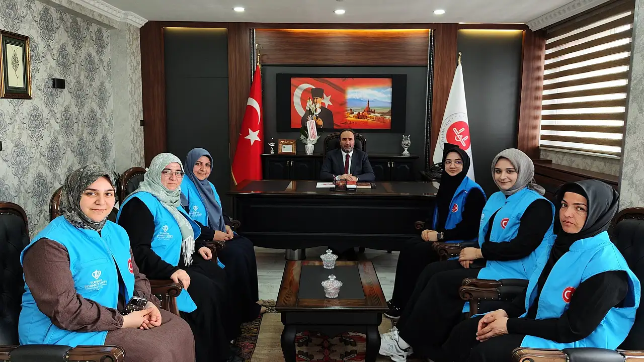 TDV Gençlik ve Kadın Kolları, Müftü İlhan’ı Ziyaret Etti