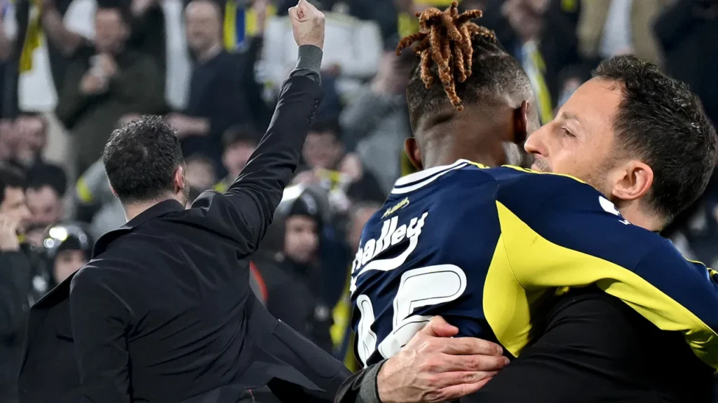 Tedesco’nun Fenerbahçe’deki Geleceği Hakkında Son Gelişmeler