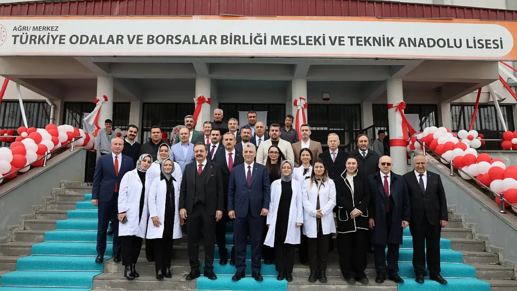 Ağrı’da TOBB Mesleki ve Teknik Lisesi Açıldı: Eğitimde Yeni Bir Dönem