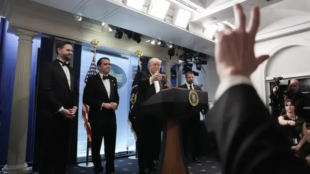 Trump’a Suikast Girişimi: Olayın Detayları ve Son Gelişmeler