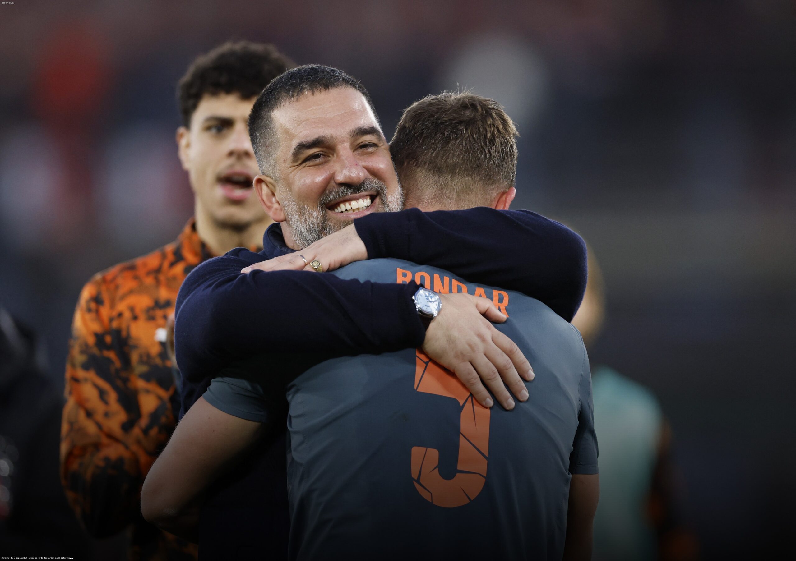 Arda Turan, Ukrayna’daki Şampiyonluk Mücadelesinde Şok Yaşadı