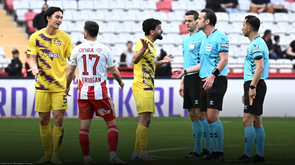 Umut Bozok’un Açıklamaları: Türk Futbolunda Neler Oluyor?
