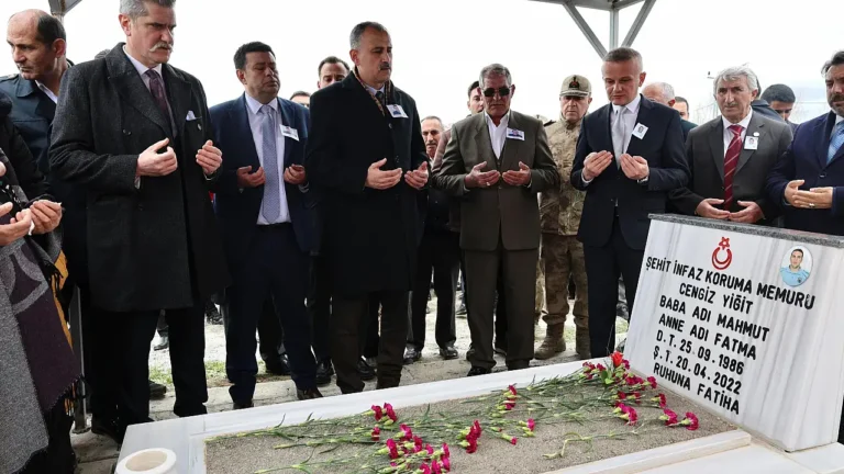 Ağrı’da Şehit Cengiz Yiğit İçin Anma Töreni Düzenlendi