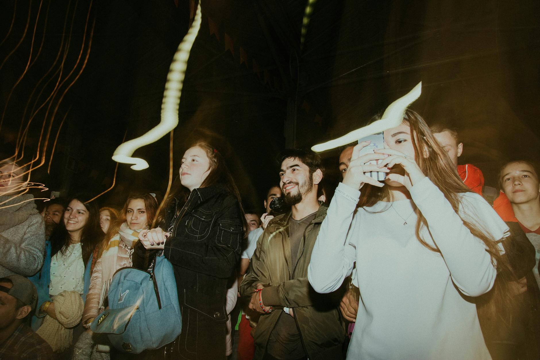 Yeraltı dizisi: Sıra dışı hikaye ve beklenmedik karakterler