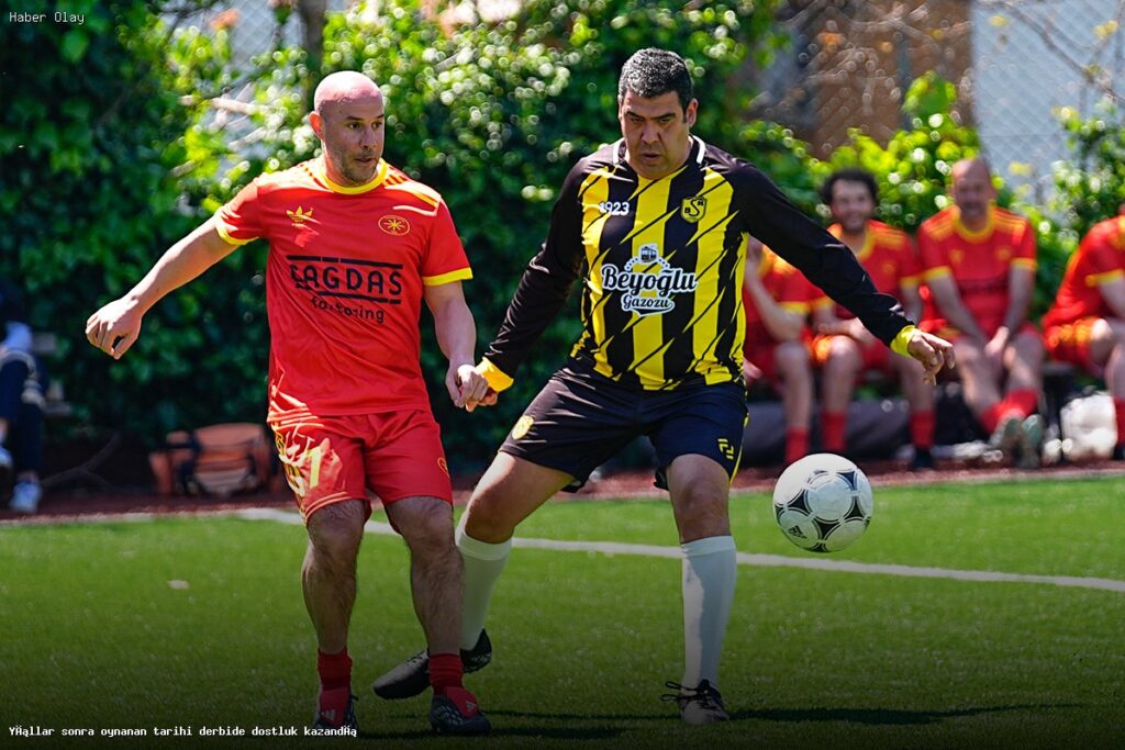 Tarihi derbide dostluk rüzgarları esti