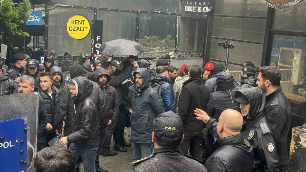 1 Mayıs’ta Beşiktaş’ta Neler Yaşandı? Gözaltılar ve Gerginlikler
