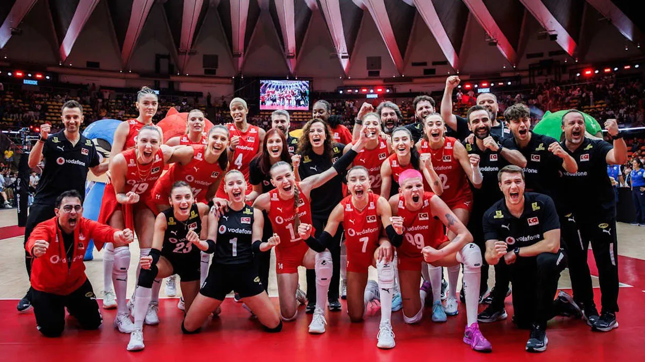 A Milli Kadın Voleybol Takımı’nın 2026 VNL Kadrosu Açıklandı