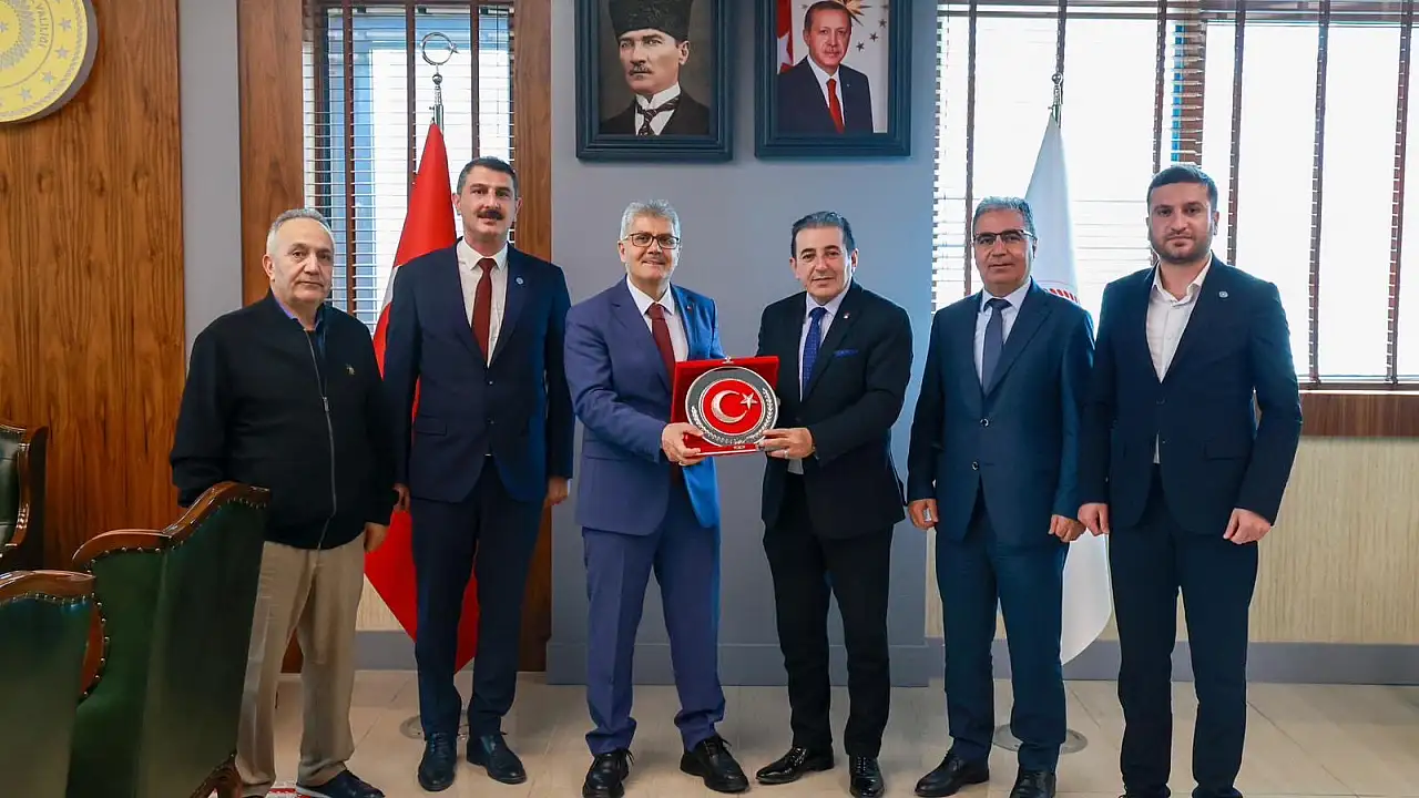 Bingöl Valisi Cahit Çelik’e Ağrı’dan Hayırlı Olsun Ziyareti