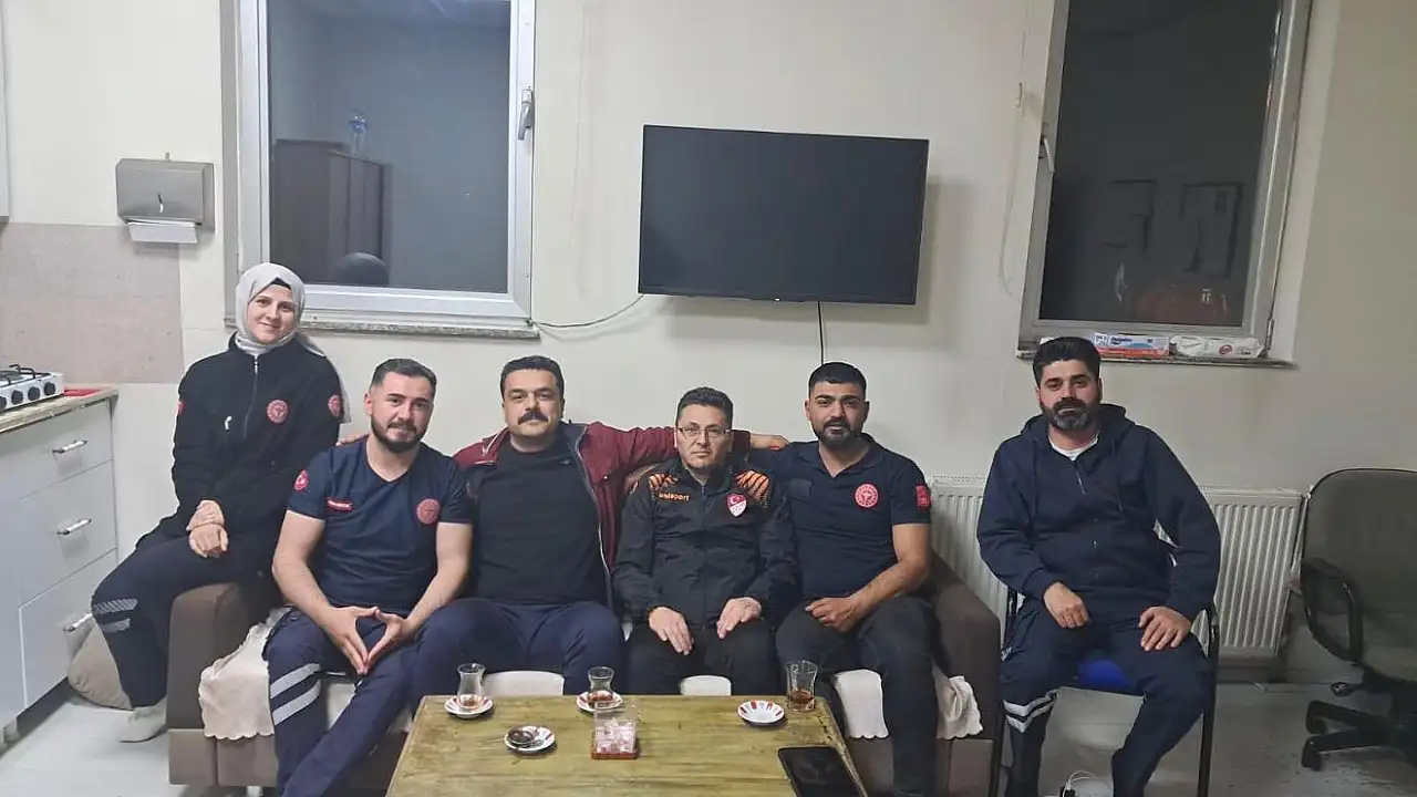 Ağrı İl Sağlık Müdürü Mehmet Acu’dan 112 ekiplerine ziyaret