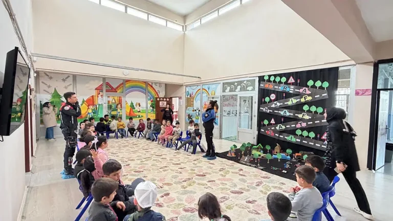 Ağrı Emniyeti, Miniklere Trafik Bilinci Aşıladı