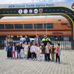 Ağrı Polisi Trafik Bilincini Artırmak İçin Sahada